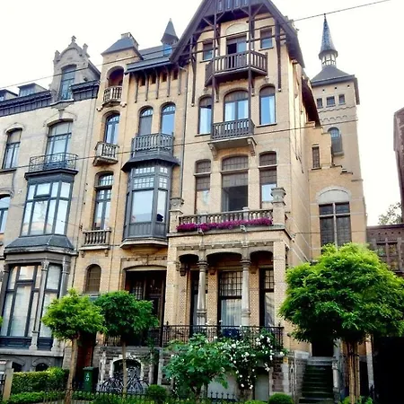 B&B Baron Osy Suite Second Garden Antwerp